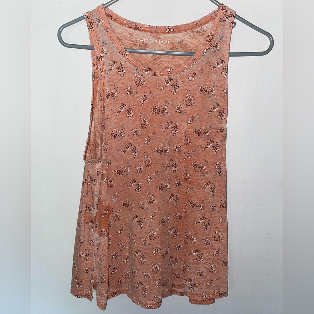 American eagle floral tank top with left breast pocket.